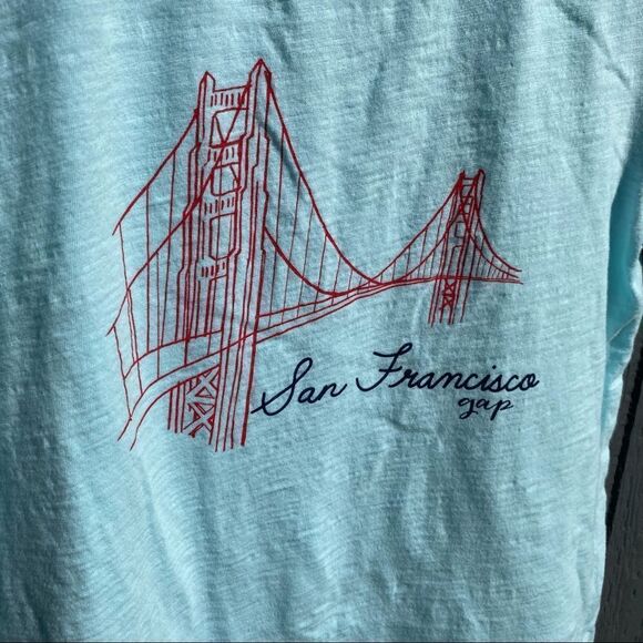 Gap San Francisco Golden Gate Bridge Tee S - Picture 5 of 13